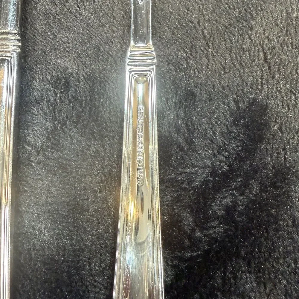 Pfaltzgraff Providence Stainless Flatware 14 Pieces 9 Knives 4 Forks 1 Spoon